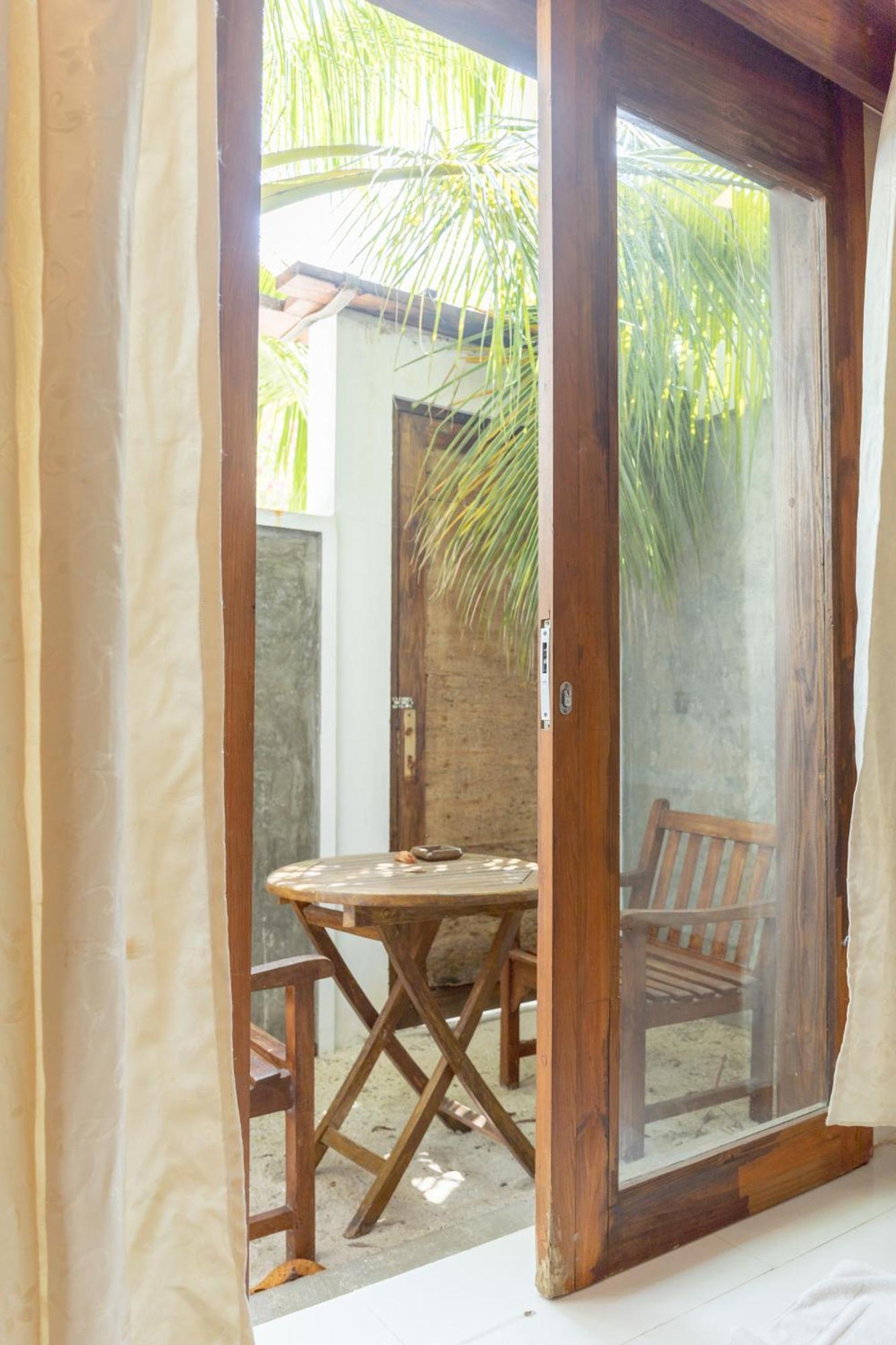 Brickwood Ganduvaru Private Villas Rasdhoo Exterior foto